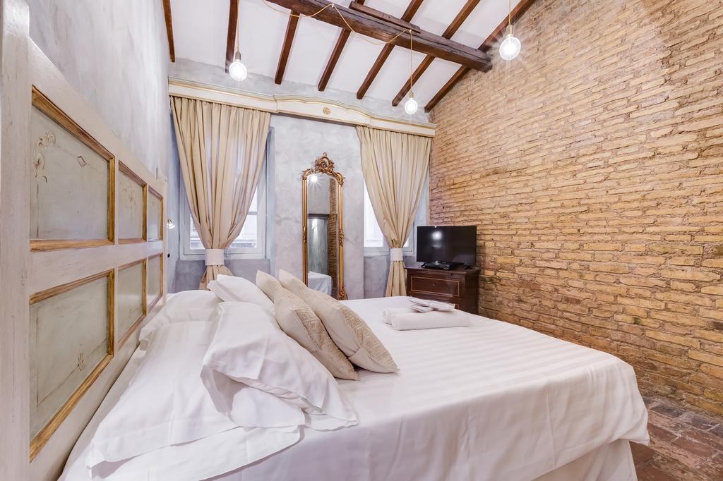 Colonna Suite - Rome Spanish Steps Suite & Spa Bagian luar foto